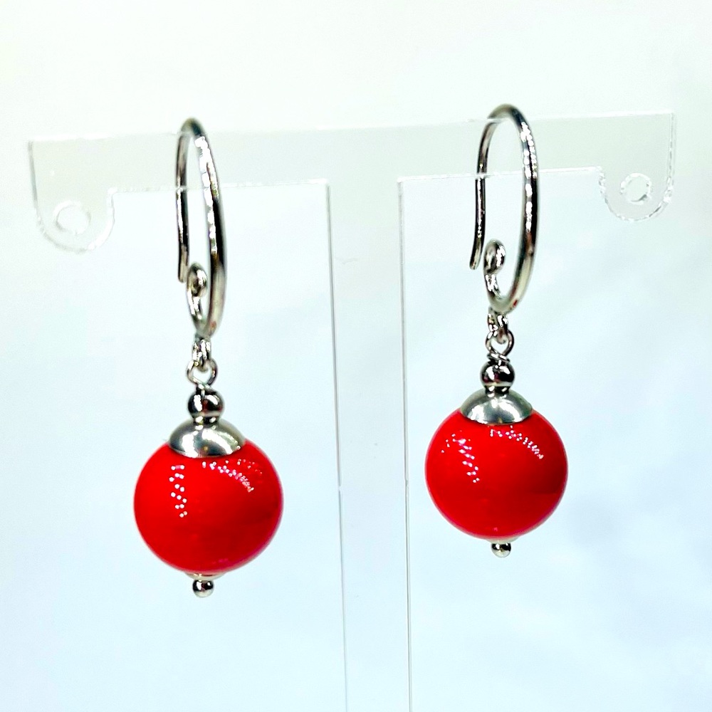Silver Plated Natural Polished Red Coral Stone (12mm) Earring